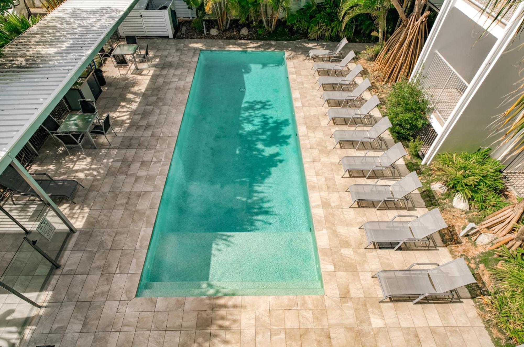 Jacaranda Noosa Aparthotel Exterior photo
